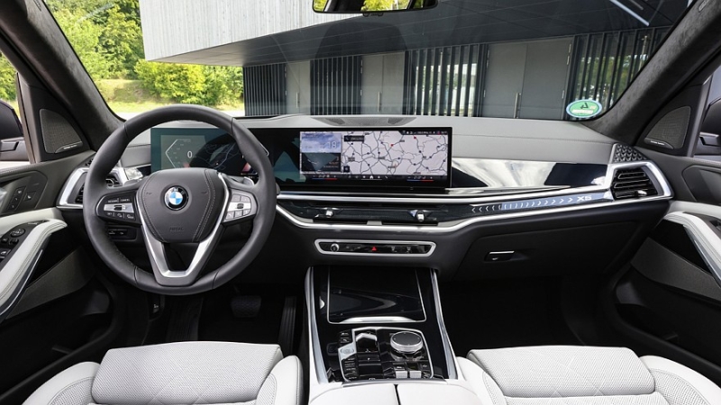 BMW X5 пятого поколения (G65): новые изображения